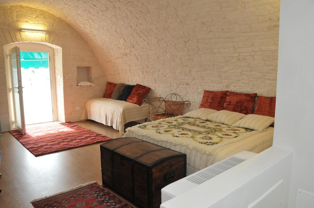 Palazzo Agrusti - Residenza D'Epoca Bed & Breakfast Alberobello Phòng bức ảnh